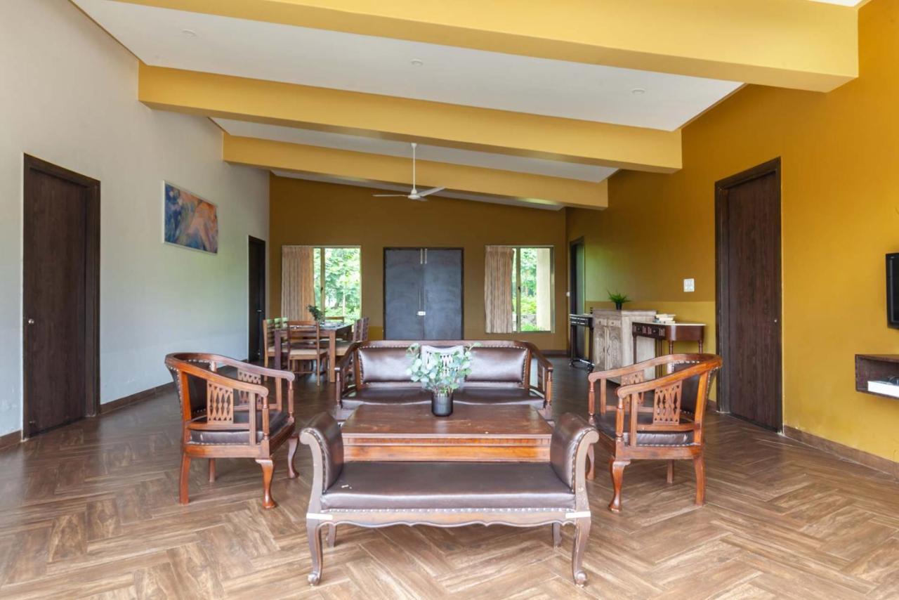 Stayvista'S Shivom Villa 2 - A Serene Escape With Views Of The Valley And Lake Lonavala Dış mekan fotoğraf