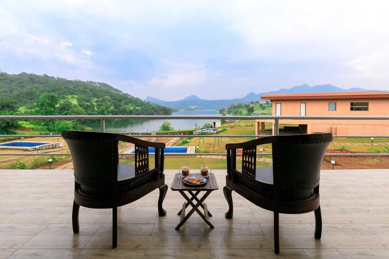 Stayvista'S Shivom Villa 2 - A Serene Escape With Views Of The Valley And Lake Lonavala Dış mekan fotoğraf