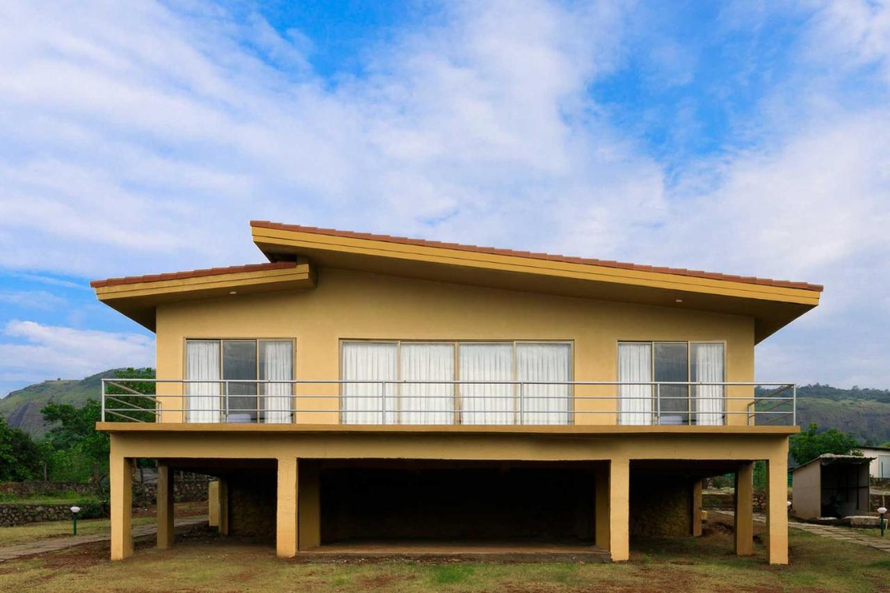 Stayvista'S Shivom Villa 2 - A Serene Escape With Views Of The Valley And Lake Lonavala Dış mekan fotoğraf